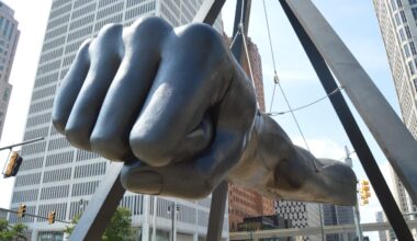 Let's go Tigers, give it hard to Cleveland