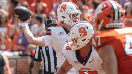 Steve Angeli injury: Syracuse quarterback exits game against Clemson with non-contact injury