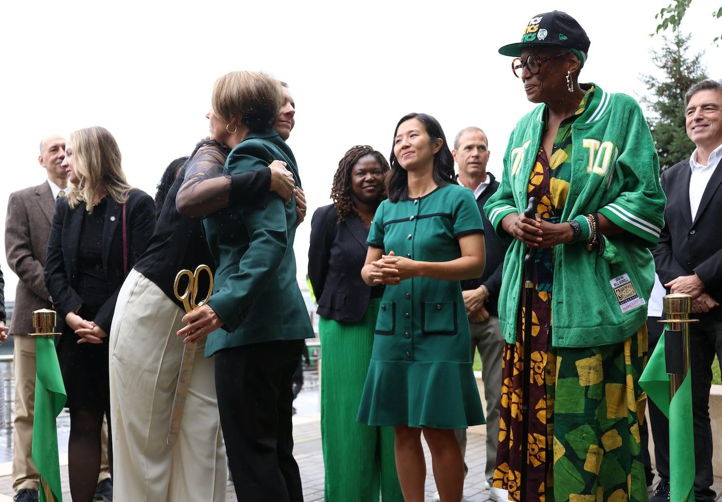 Bill Russell’s legacy is honored with bridge renaming in Boston