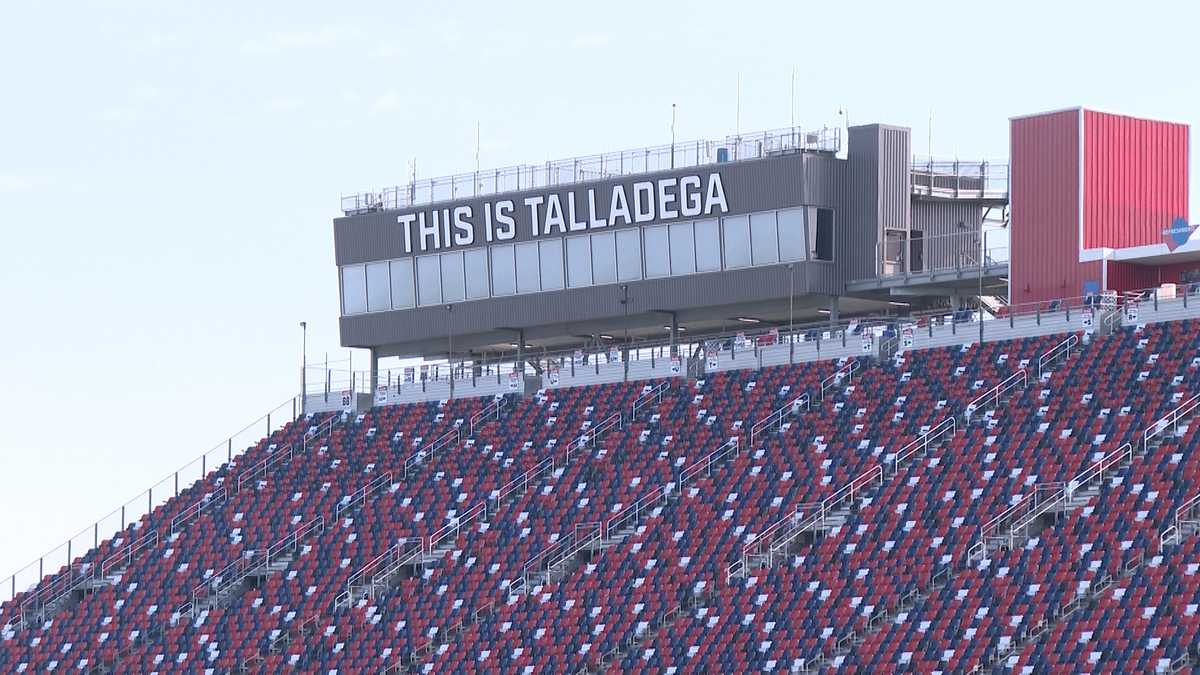 YellaWood 500 set to thrill fans at Talladega on Oct. 19