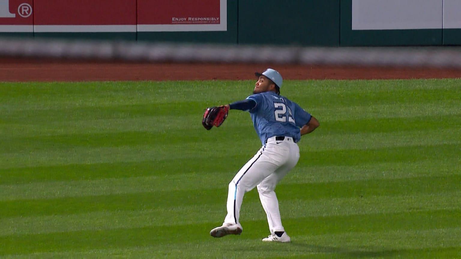 Canario can't slide in for the tying run in the 9th, Pirates lose to Nationals, 6-5