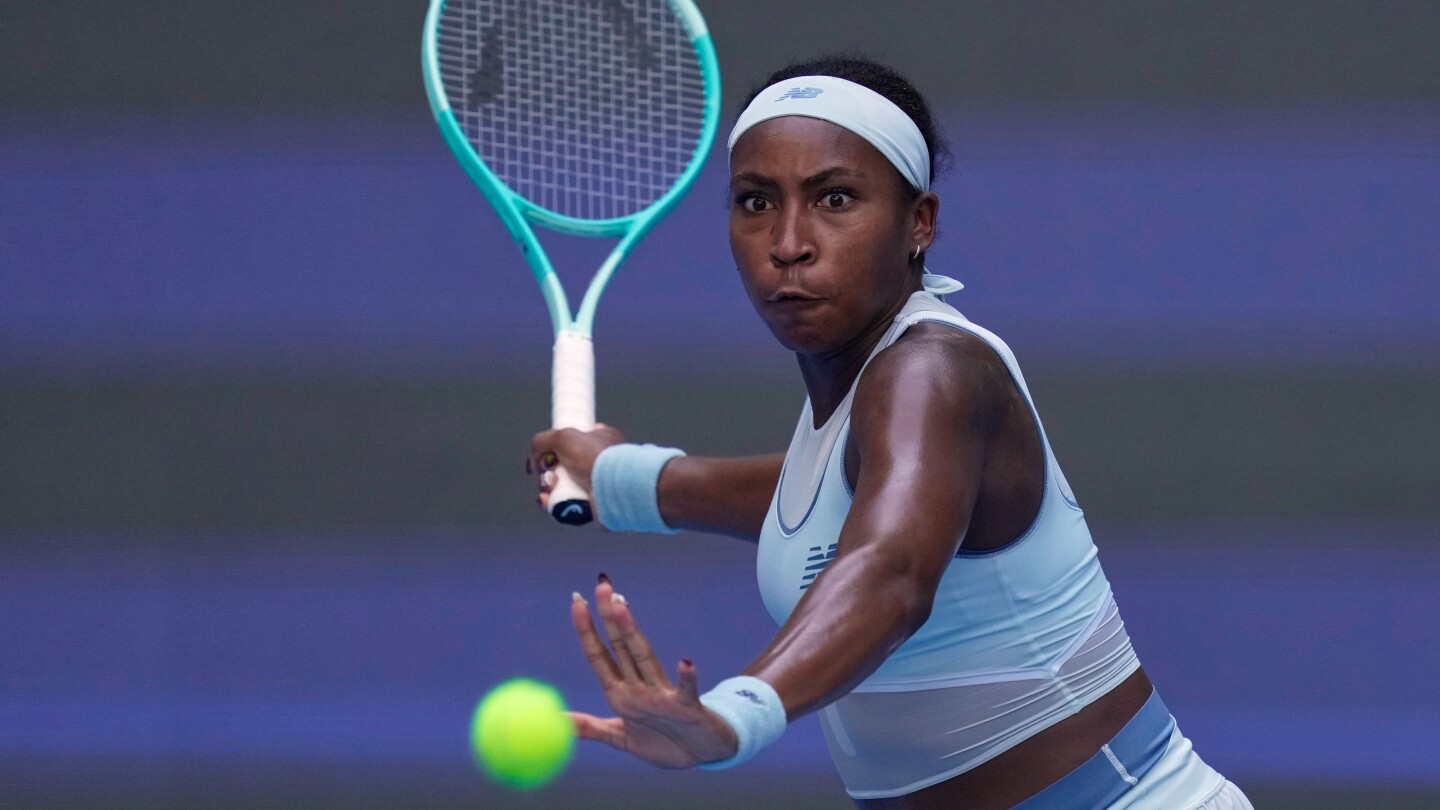 Coco Gauff battles past Leylah Fernandez to reach China Open third round
