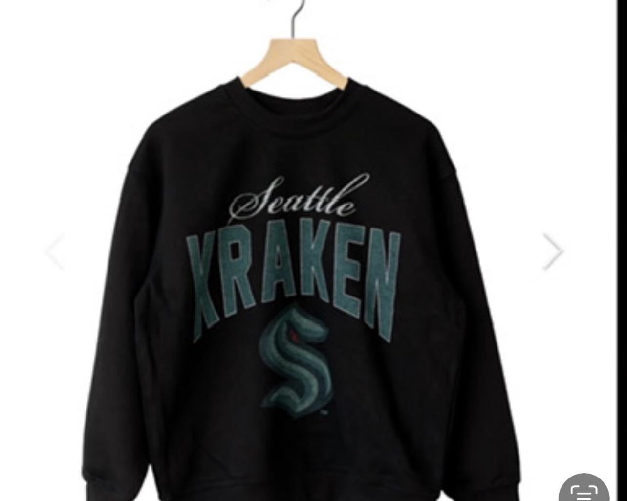 Help finding sweatshirt