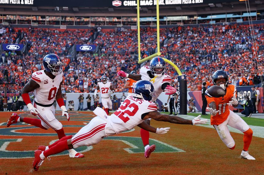 The Broncos completed a dramatic, fourth-quarter comeback to beat the Giants in Week 7.