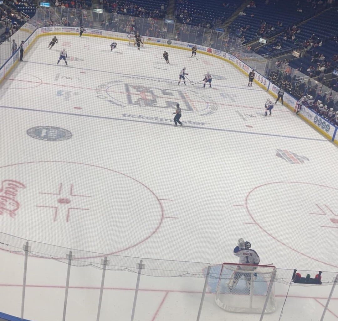 Drunk photography from Bridgeport tonight