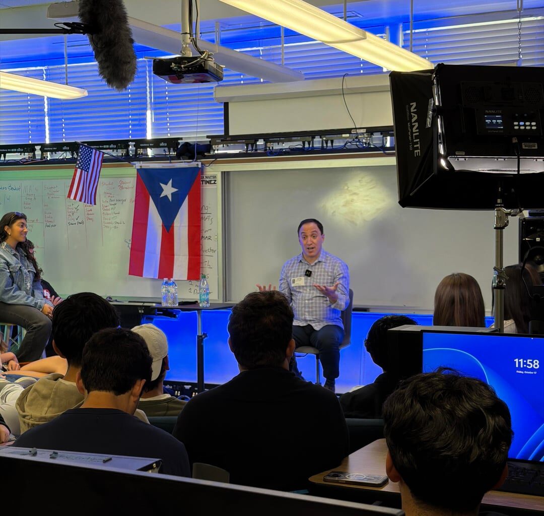 Met Samuel Levitt from 97.3 The Fan while speaking to students at Bonita Vista High School’s “BVTV” Multimedia Program!