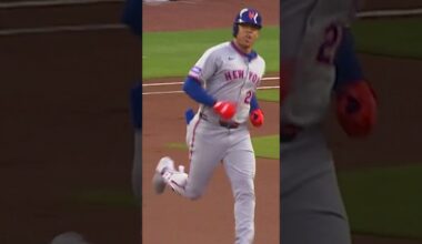 Fake bunt and IMMEDIATELY homers 🤣 Juan Soto is one of a kind!