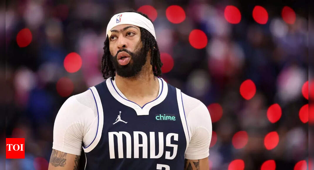 “Forever love our big AD” – Los Angeles Lakers fans are over the moon after Anthony Davis’ heartfelt gesture for a Purple and Gold supporter | NBA News