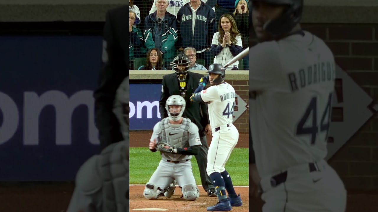 As the chants rang loud… Julio delivered 🔱