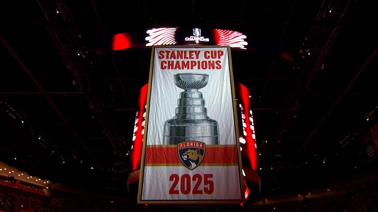 The Panthers raise the Banner! 🌴😻🏆