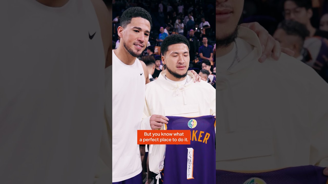 The interaction you didn't know you needed to see. Book 🤝 China Book #shorts | Phoenix Suns