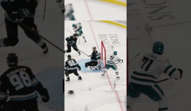 Will Smith scores against Utah  #hockey #sharks #nhl