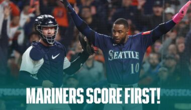 An UNUSUAL play at the plate gives the Mariners an early lead in Game 3 of the ALDS! (Full inning)