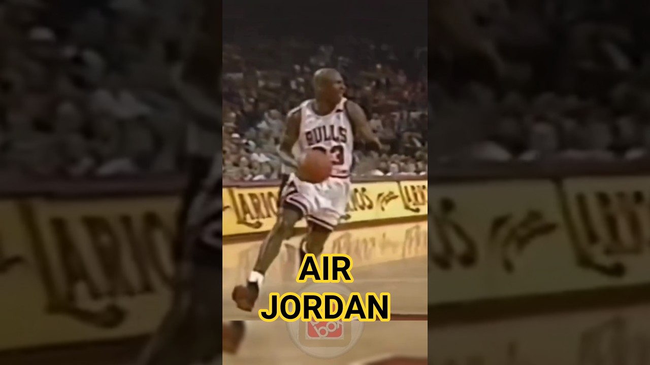 MICHAEL JORDAN Breakaway Slam Dunk (1992)🏀🐐 #michaeljordan #nba #shorts