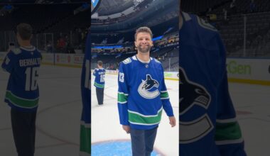 Back on ice 🏒 We are cheering for ​⁠the Canucks🇨🇦👏 #vancouver #eishockey #tm13 #vwfc #esmuellert