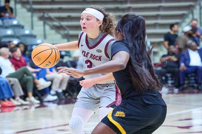 Inaugural Central Arkansas Tip-Off Classic Draws Large Crowd