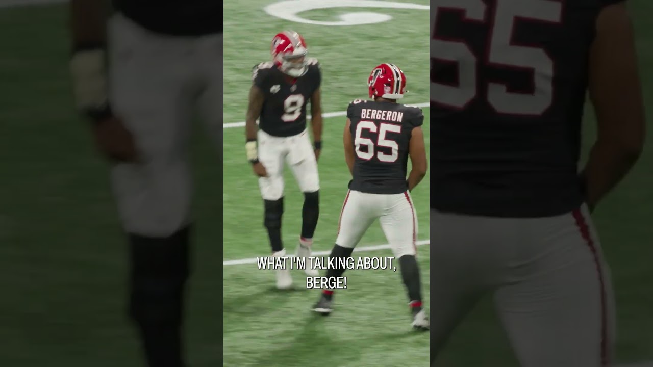 Michael Penix Jr.'s reaction to Bijan Robinsons rushing touchdown against Buffalo 😆  #nfl #falcons