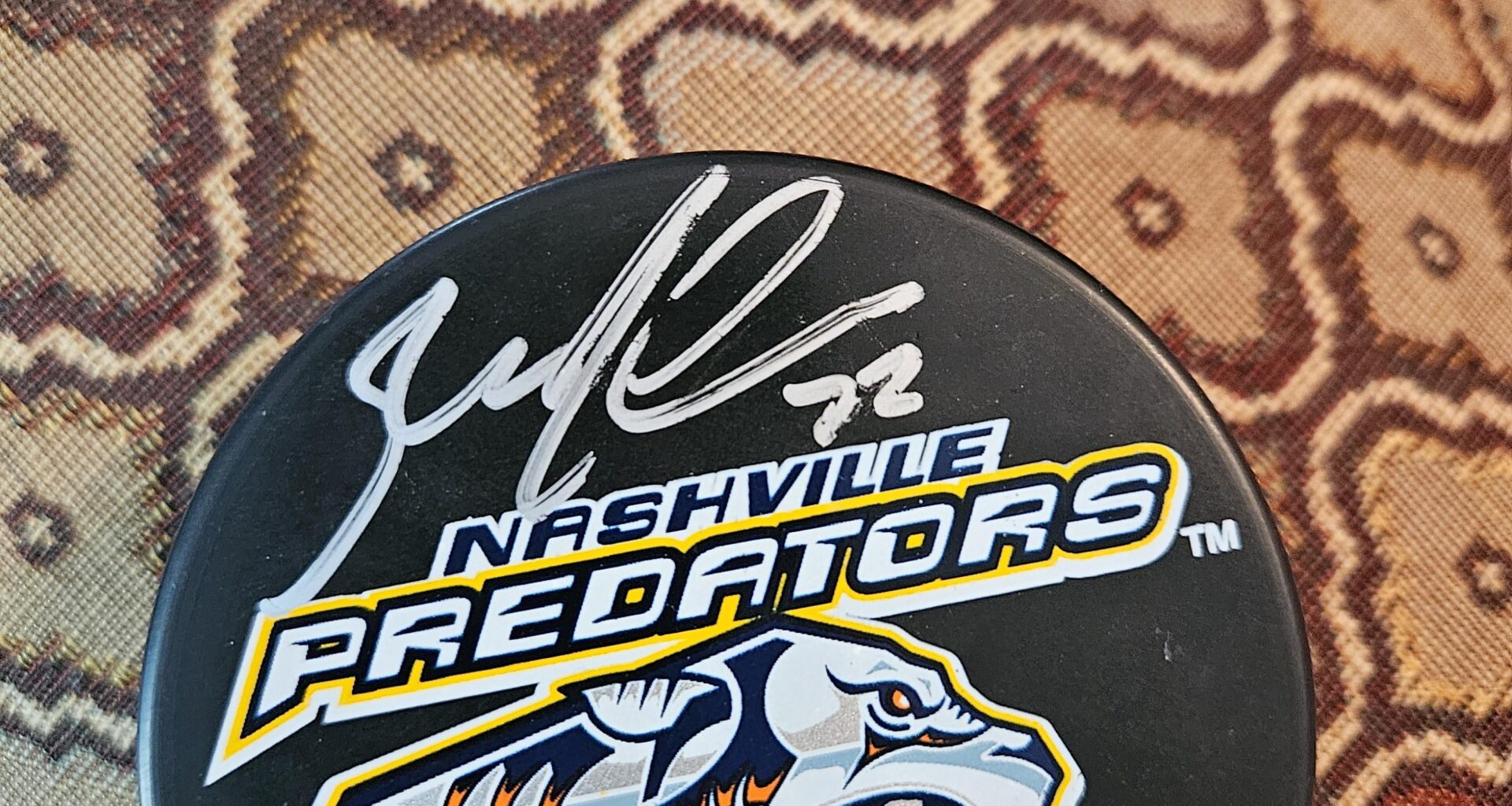 Help in identifying a signature