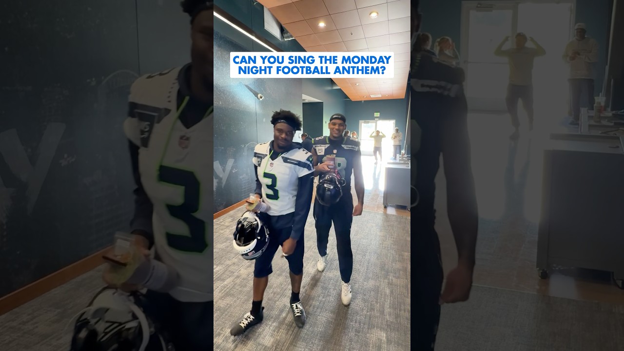 Mic check 1,2 🎙️