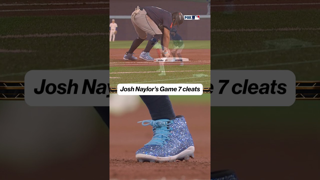 Thoughts on these cleats? 🧐 #MLB #Mariners #ALCS