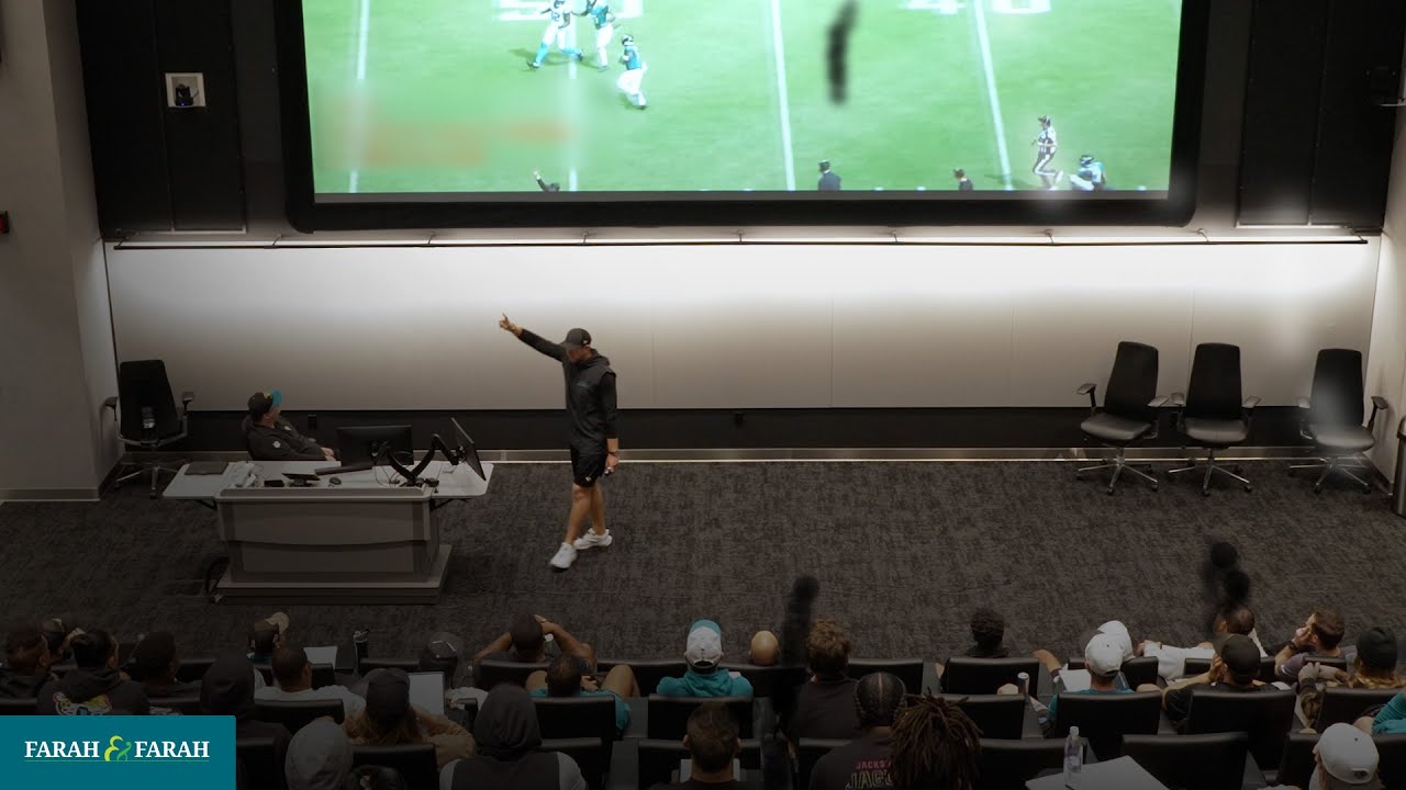 "Everything in front of us." | Jaguars Team Meeting at Bye Week | Jacksonville Jaguars