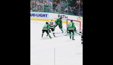 COREY PERRY HAS SCORED A GOAL FOR THE LA KINGS ‼️  #gokingsgo #hockey