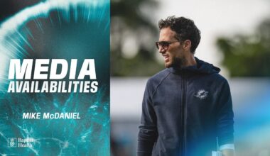 Coach Mike McDaniel meets with the media | Miami Dolphins