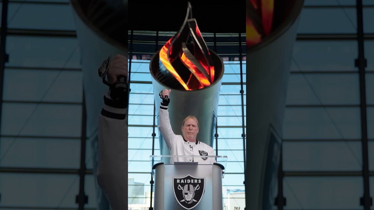 The First Lady of Raider Nation, Carol Davis, has passed away at 93.