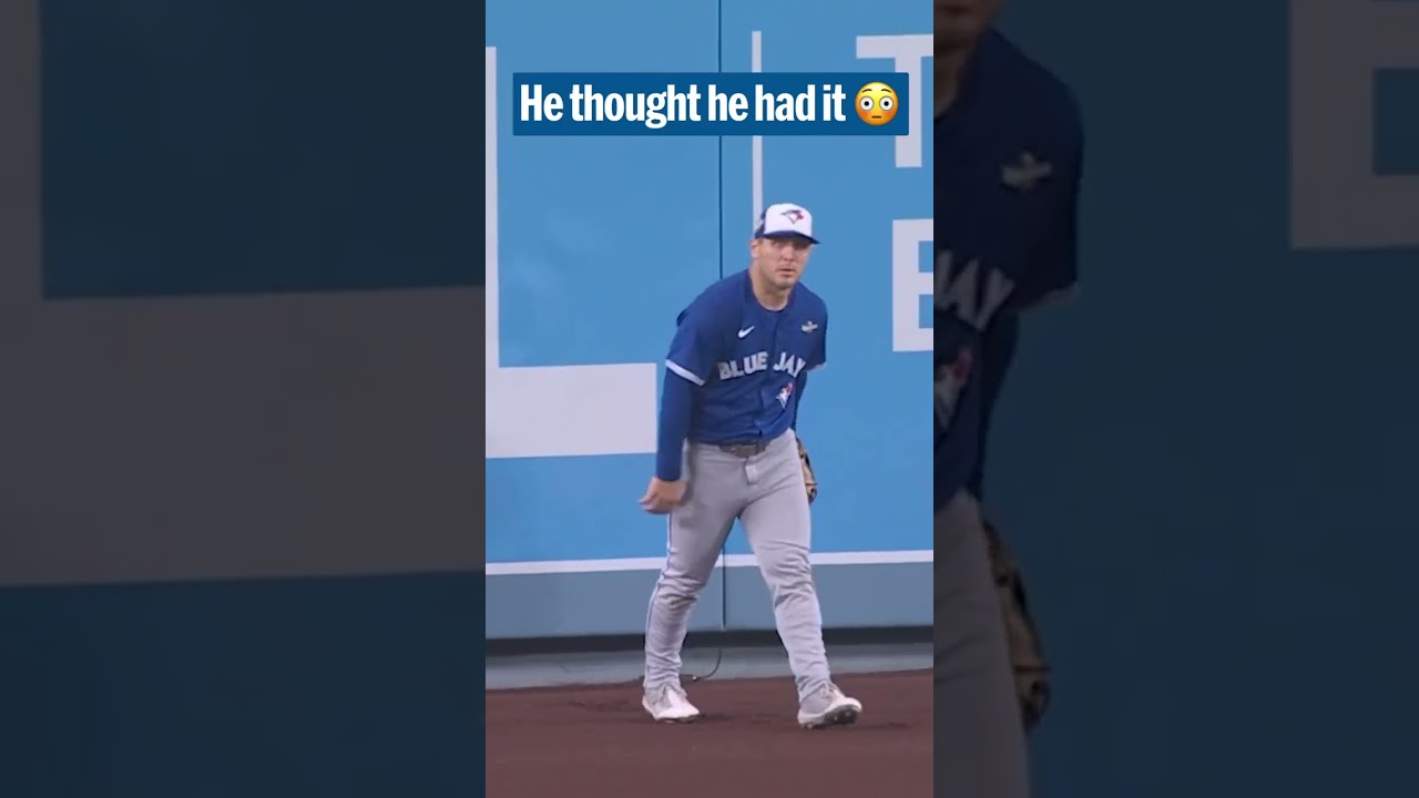 Will Smith just missed a walk-off #WorldSeries homer 😱