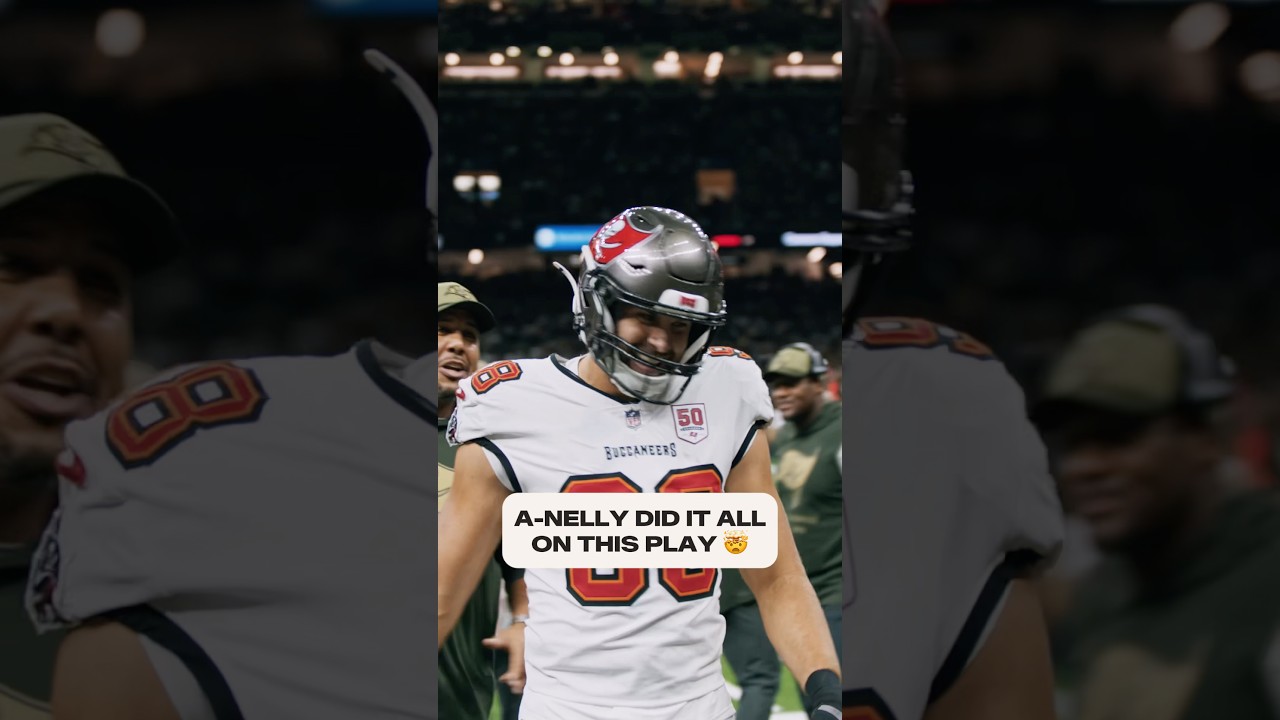 YOUR NFC DEFENSIVE PLAYER OF THE WEEK = ANTHONY NELSON 👏 🔜 #NEvsTB 1 p.m. Nov. 9 on CBS #nfl