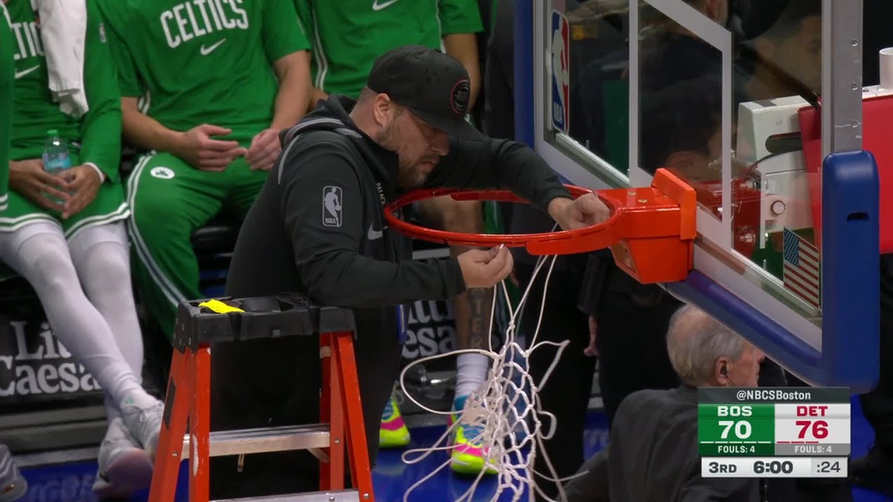 Celtics-Pistons Game DELAYED After the Net Broke 😳