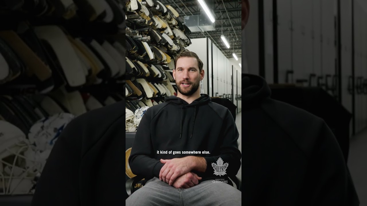 Stolarz loses his mask