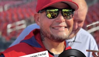 [Murray] Yadier Molina is ready to return to baseball as either a manager or coach, he said on Instagram.