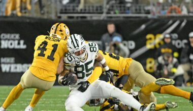 Instant analysis: Packers rip through reeling Steelers secondary for prime-time win