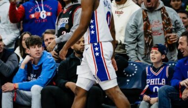 TYRESE MAXEY 40 BOMB IN THE SEASON OPENER