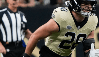 Last Two Games: Danny Stutsman - 22 snaps, 9 tackles -- Pete Werner - 75 snaps, 7 tackles