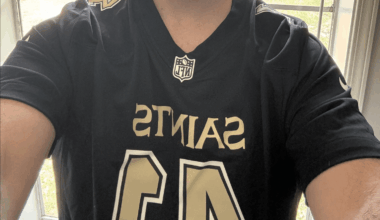 I said I'd get a jersey of the colors from the first win. ALL BLACK BABY