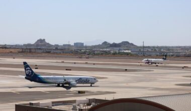 Former Arizona Cardinals player says police unlawfully detained him at Sky Harbor Airport