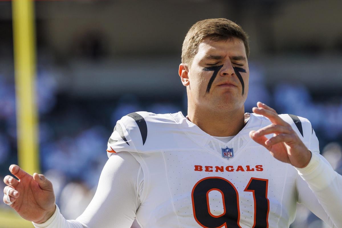 Boomer Esiason Says He’s Would Trade Trey Hendrickson