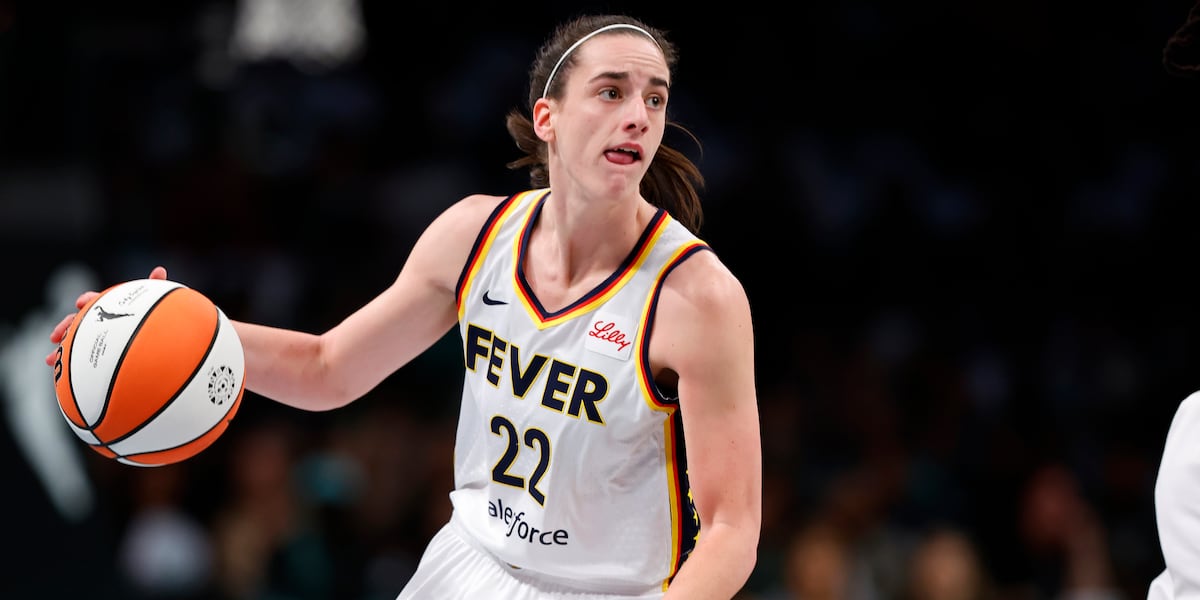 Caitlin Clark returns to action on grass instead of hardwood