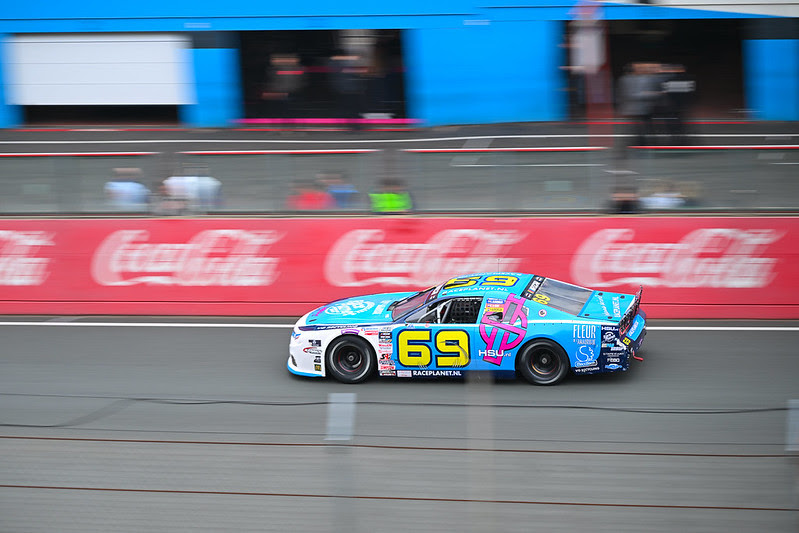 De Groot Conquers Legend Trophy After a Season of Highs, Happinessa Wins Lady Trophy