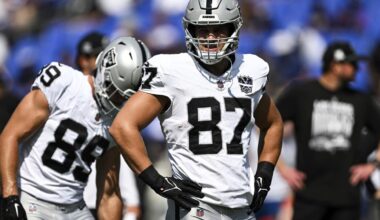 [Price Carter] We probably aren’t going to get much clarity on the Josh Simmons situation anytime soon but this has happened recently. Last year, Michael Mayer missed weeks 4-5 and then was placed on NFI until Week 11. No reason was disclosed besides personal reasons..