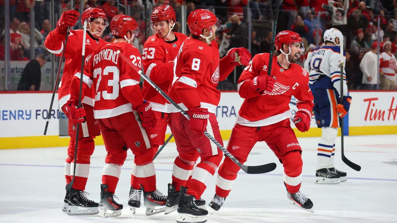 [Nicholas J. Cotsonika]Wings being held ‘accountable’ by McLellan, respond with 5 straight wins | NHL.com