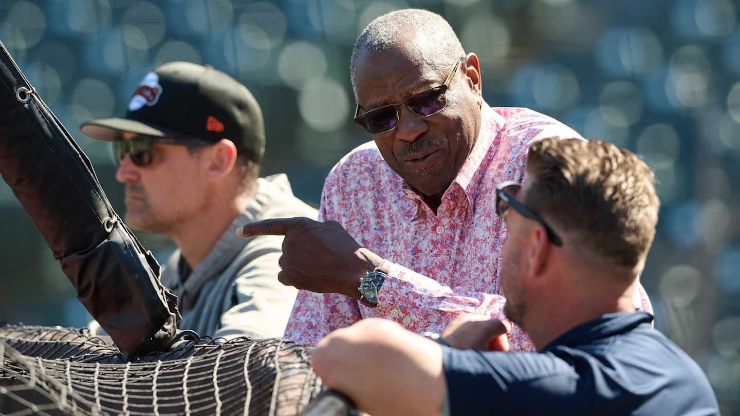 Giants Legendary Manager Dusty Baker Inducted in Negro Leagues Hall of Game