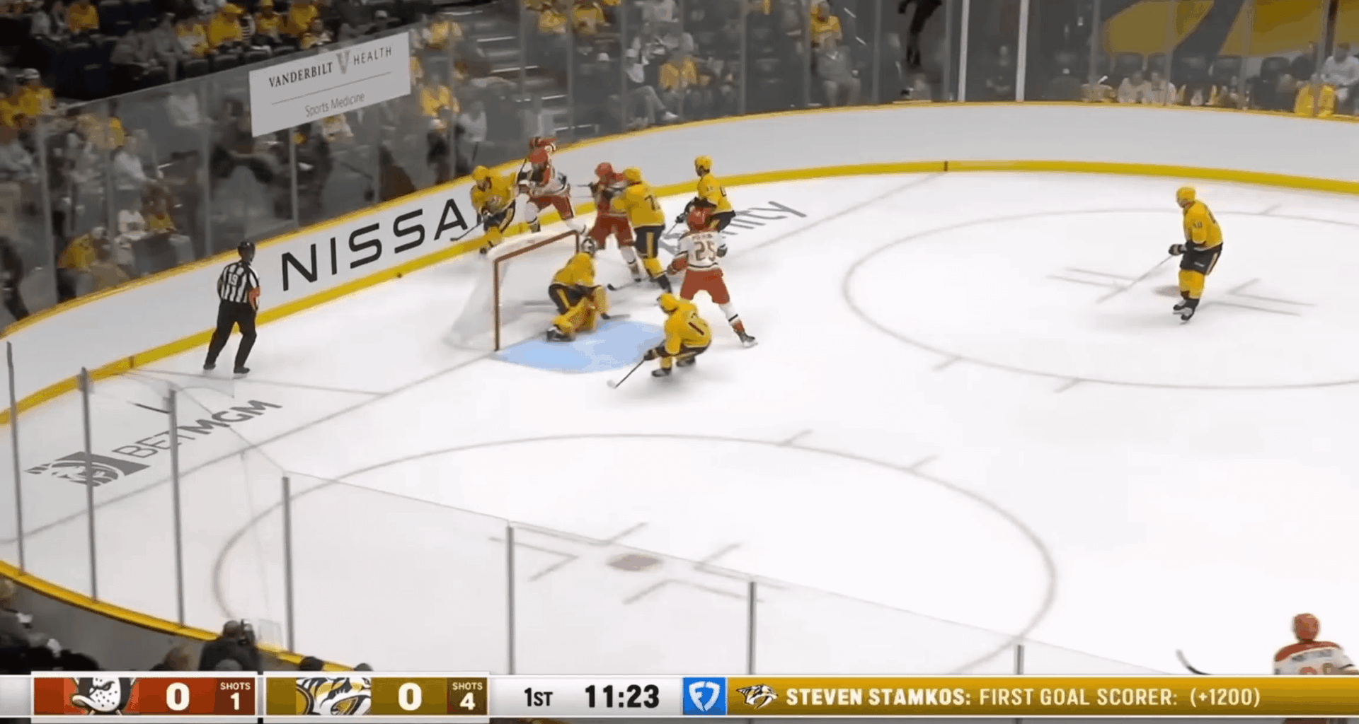 Ross Johnston scores right after Willy Daunic calls him out for "not having much skill".