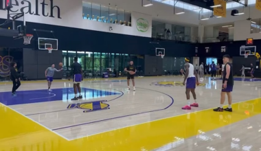 [McMenamin] A look at Jarred Vanderbilt’s improved shooting mechanics as he gets shots up with Jake LaRavia