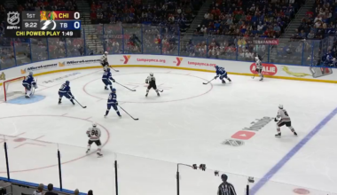 Tyler Bertuzzi sets up Frank Nazar, who scores on the power play for his fourth goal of the season