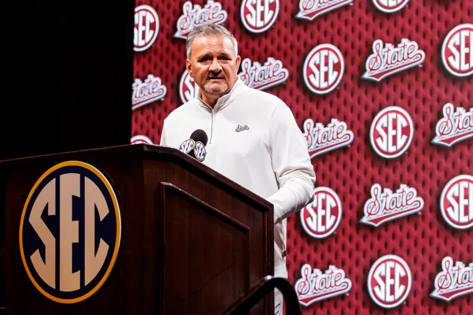 Hubbard's Return Carries Bulldogs Forward