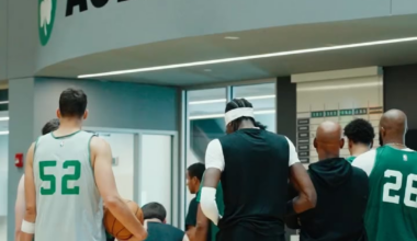 Scrimmage: White-Pritchard-Hauser-Brown-Queta vs Simons-Baylor-Hugo-Minott-Garza