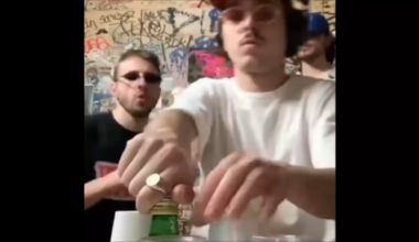 BREWERS TAKE GAME 1 AGAINST THE CUBS UPVOTE PARTY